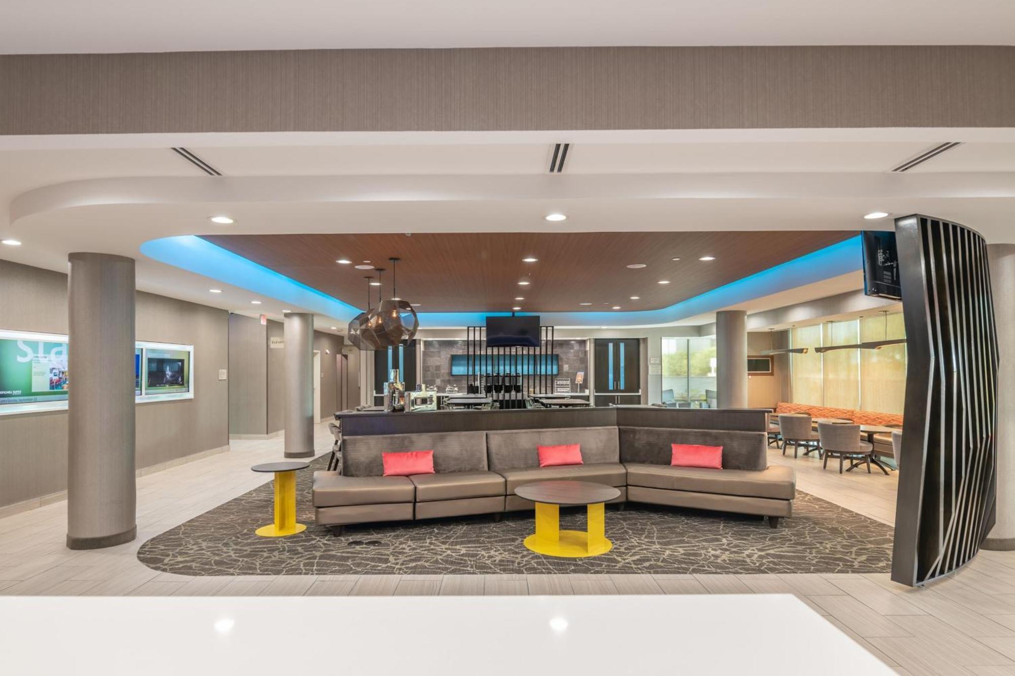 Springhill Suites Dallas Central Expressway Exterior foto